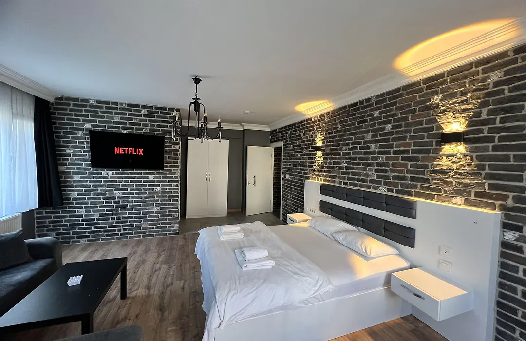 Karaca Suite-1